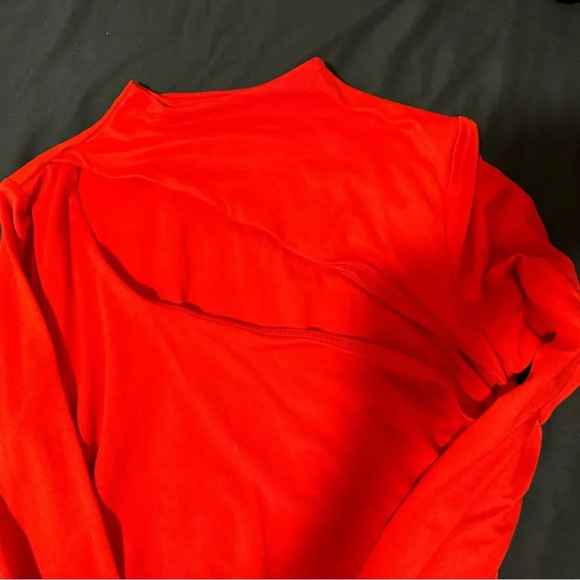 Maternity Red Fitted Ruched Cutout Neclkine - Picture 6 of 8